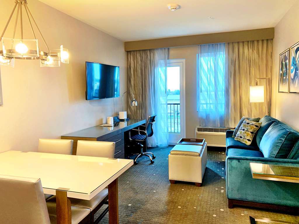 Best Western Premier Hotel At Fisher'S Landing Vancouver Szoba fotó